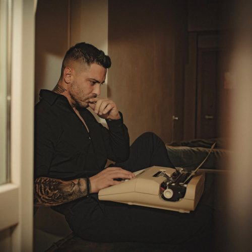 БОЈАН ТОДОРОСКИ