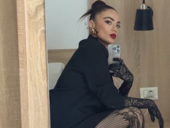 ЕЛЕНА РИСТЕСКА ВО ŽЕŠКО ИЗДАНИЕ!