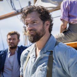 Згодниот „Супермен“ се сврšи со својата девојка!