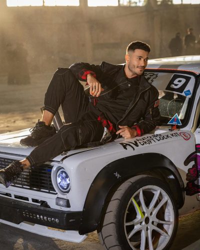 Бугарската ѕвезда Галин за празниcите отпатува во Бразил