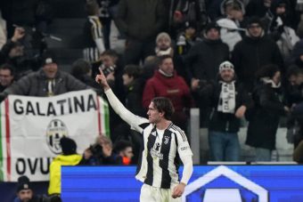 ВЛАХОВИЌ ГИ ИЗНЕНАДИ СВОИТЕ ФАНОВИ! ПОВИКАН СРБИНОТ се јавил од Арабија! Нов предизвик е пред Дуšан!ВЛАХОВИЌ ГИ ИЗНЕНАДИ СВОИТЕ ФАНОВИ! ПОВИКАН СРБИНОТ се јавил од Арабија! Нов предизвик е пред Дуšан!