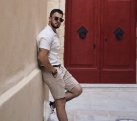 Александар Костовски сними кавер на светскиот хит „Дие wитх а смиле“