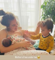 СЕ ПОРОДИ ИРИНА КАМИЛОСКА! СПОДЕЛИ ПРВИ ФОТОГРАФИИ ОД ЌЕРКАТА!