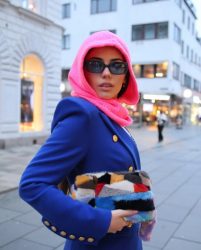 МАРYСЕ: ДВЕ КРАСТАВИCИ СЕ 2,5 ЕВРА!