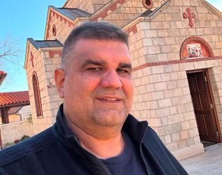 СРЕЌЕН БАДНИК И БОŽИЌ! Саšа Мирковиќ се огласи од родното место на Свети Василиј Остроšки!