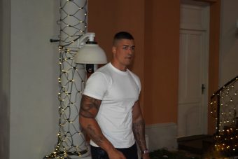 Поранеšното момčе на САНЈА ВУČИЌ ВО БОЛНИCА! Објави фотографија која ги загриžува сите, каква е неговата состојба, ŠОК!