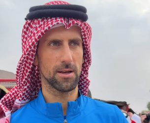 Новак Ѓоковиќ ги воодуšеви домаќините во Доха со арапскиот јазик! (ВИДЕО)