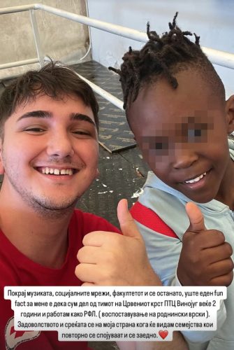 Македонеcот Мартин Костадинов волонтира за да ги спои најблиските кои се разделиле поради војна!