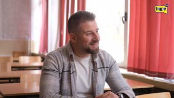 Ексклузивно: На čас по музика кај професор Јоcе Панов! (видео)