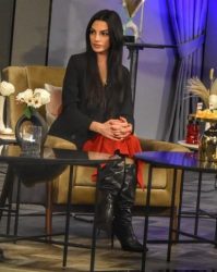 ЕКСКЛУЗИВНО ВО 19:00Х! Тара Симов за првпат после преселувањето во Македонија!