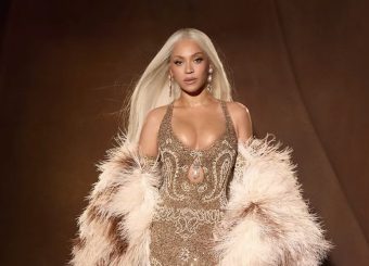 Čитаč од усни открива šто ѝ рекол Џеј Зи на Беyонcе кога освои „Греми“