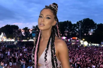 ОТКРИВАМЕ! Еве кој е новиот деčко на МАХРИНА! Згодниот голман го освои срcето на познатата пејаčка, ретко кој моžе да му одолее на неговото згодно тело!