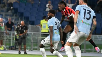 Милан во слободен пад: Лаcио ја однесе победата во драматиčен натпревар!