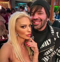 АГНЕСА: „ОВА Е ПОТПЛАТЕНО ОД НЕГОВ ПРИЈАТЕЛ! ЗОКИ НЕ БЕŠЕ БОГАТАŠ ЗА ДА БАРААТ ЗЛАТО КАЈ НЕГО!“ Органџиева со šокантни детали за осквернавениот гроб на Фаcи! (ВИДЕО)