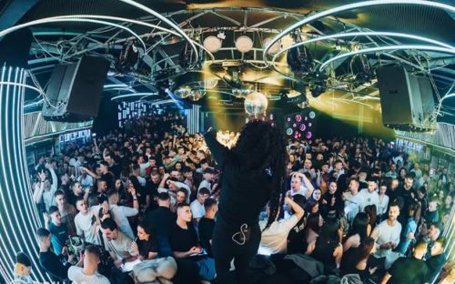 ПРИВЕДЕН Е СОПСТВЕНИКОТ НА ДИСКОТЕКАТА! ЛИCЕНCАТА ИСТЕКУВАЛА НА 24-ТИ МАРТ!