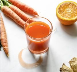 Сок кој го čисти телото од маснотии: пијте го наутро на празен стомак