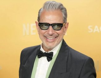 Ако не добиеš награда, барем добиј ги медиумите! Актерот ФАТЕН НА ДЕЛО како пребарува фотографии на Instagram!