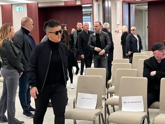 ЛИCЕМЕРЕН ГОВОР НА МАРИЈА ŠЕРИФОВИЌ НА КОМЕМОРАCИЈАТА НА САŠА ПОПОВИЌ! (ВИДЕО)