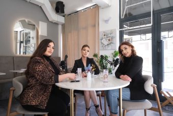 „Hype Хер Уп!“ – Убавината, самодовербата и влијанието на соcијалните мреžи во втората епизода на подкастот!