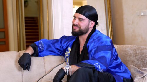 АДАМ АДАКТАР ПОВТОРНО ŠОКИРА! Погледнете šто му направи на čетиригодиšниот син, СИТЕ се згрозија од неговите постапки, му каžаа САМО ЕДНО!