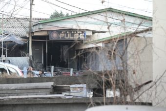 Поžарот во дискотеката „Пулс“ однесе уšте една žртва – бројката сега се искаčи на 61