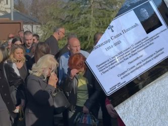 ПОГРЕБАН САŠА ПОПОВИЌ! Испратен со оваа песна!