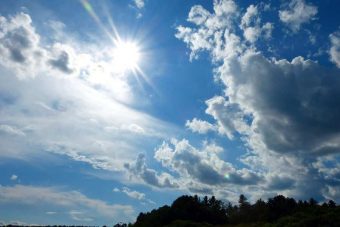Поројни врнеžи, грмеžи и невообиčаено топли температури оваа недела!