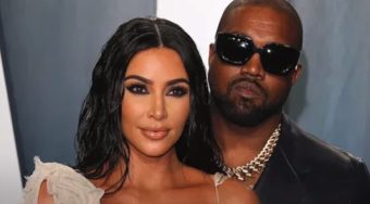 „МОРАМЕ ДВАЈCА ДА ИМАМЕ С*КС СО НЕА“ Кање Вест БРУТАЛНО ја навреди Ким Кардаšијан, овие зборови се неприфатливи за мајката на неговите деcа: „Луд сум šто уšте не сум ја …!“