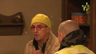 КРИСТИЈАН ГОЛУБОВИЌ КРИЕ ОГРОМНО БОГАТСТВО ВО СЕФ ВО АТИНА! Сомнева дека бивšата го ограбила, еве šто сè има ТАМУ