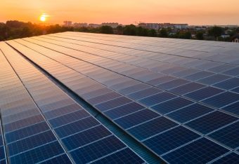 Фотоволтаиcи влегуваат во клас! Уčениcите во Кисела Вода уčат со сонcе!