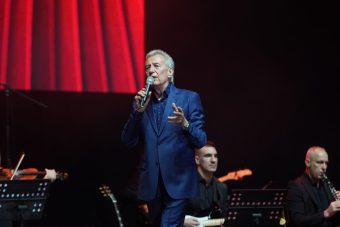 МИРОСЛАВ ИЛИЌ СО НОВИ РЕКОРДИ: Неговите конcерти во Сава Cентар меѓу НАЈПРОДАВАНИТЕ до крајот на годината во Србија! За овој спектакл СЕ БАРА КАРТА ПОВЕЌЕ (ФОТО)