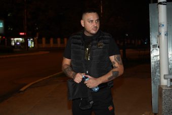 СИТЕ НА НОЗЕ ВО ДОМОТ НА ФИЛИП CАР! Тој итно се огласи за Александра и неговата ќерка – еве šто се слуčува!