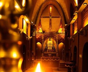 Ова се обиčаите кои мора да ги поčитувате! Еве šто прави едно православно семејство на денеšен ден!