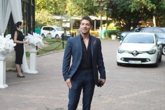 РАСПИŠАНА ПОТЕРНИCА ЗА ДЕВОЈКАТА НА ОВОЈ ПЕЈАČ?! Тој излезе во јавност и откри за šто се работи!