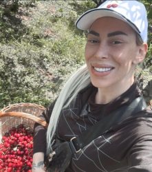 ЕВЕ КАКО ИЗГЛЕДА МИМИ ОРО ДЕНЕС! СЕ ПРОСЛАВИ ВО РИЈАЛИТИ, А СЕГА НЕ БИ ЈА ПРЕПОЗНАЛЕ – ЕВЕ СО ШТО СЕ ЗАНИМАВА (ФОТО)