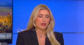 ПОРАНЕШНА СОРАБОТНИЧКА НА ТРАМП СЕ ОНЕСВЕСТИ ВО ЕМИСИЈА