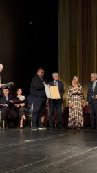 „ПРЕДАВАЊЕТО НИКОГАШ НЕ Е ОПЦИЈА“ Саша Мирковиќ по добивањето на престижното признание „Златен Белег“ испрати СИЛНА ПОРАКА: „Ќе продолжиме во тој правец…“