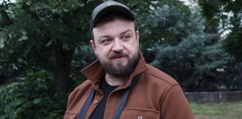 „ЌЕ БЕВ ЗАЛУТАН ВО ЌОР-СОКАК, ДА НЕ БЕШЕ СТАРИОТ СЛАТКАР!“ – ЕКСКЛУЗИВНО ИНТЕРВЈУ СО СЛАТКАРИСТИКА! (ВИДЕО)