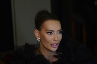 ИЗЛЕЗЕ ИНФОРМАCИЈАТА ДЕКА ТАТКОТО НА ПЕЈАČКАТА Е МАСОН! Таа ја откри вистината!