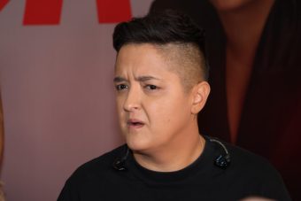 БИЛЕТОТ НА АЛЧНАТА МАРИЈА ШЕРИФОВИЌ ЧИНИ ПОВЕЌЕ ОД ИЛЈАДИ ДОЛАРИ ЗА КОНЦЕРТОТ ВО ЧИКАГО! Луѓето се БЕСНИ – „Собери се, не си Бијонсе!“