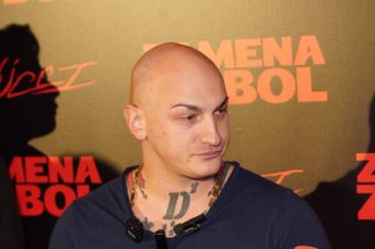 КОНЕЧНО ВИСТИНАТА ИЗЛЕЗЕ НА ВИДЕЛИНА! ДЕСИНГЕРИЦА проговори за Ена Чолиќ