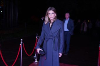 СЕ ПОРОДИ НЕВЕНА БОЖОВИЌ!