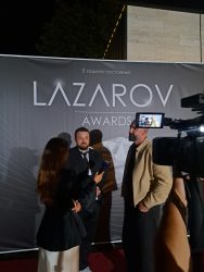 СЛАТКАР, ТОНИ ЗЕН, ИГОР ЏАМБАЗОВ И МНОГУ ДРУГИ ПОЗНАТИ ЛИЧНОСТИ СО СИЛНА ПОДДРШКА НА ЛАЗАРОВ АВАРДС!