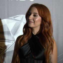 МАРИЈА ЛАЗАРОВА: „МНОГУ СМЕ СРЕЌНИ КАКО СЕМЕЈСТВО!“ (ВИДЕО)