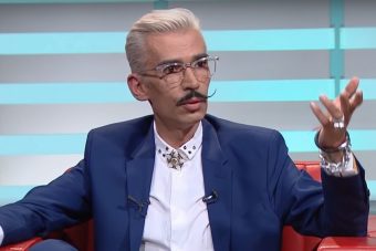 ВАРОШЛИЈА ГО СПОДЕЛИ ХУМОРОТ – ЛАЗАРОВ И МАНДАР ВО ПРВИТЕ РЕДОВИ НА СТЕНД-АП ШОУТО НА ТИНО И АТАНАС!