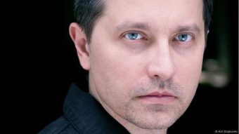 КИРИЛ ЏАЈКОВСКИ ДОБИТНИК НА НАГРАДАТА „ГОЛЕМА ЅВЕЗДА НА МАКЕДОНСКИОТ ФИЛМ“ – ПОЧЕСТ ЗА УНИКАТНАТА МУЗИЧКА ВИЗИЈА!