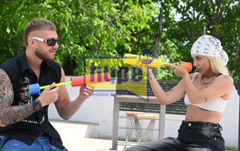 ЕКСКЛУЗИВНО! ХАЈП ТЕСТ СО АНТОНИА И ЏОКЕР: „ЖЕШКИТЕ“ МОМЕНТИ СЕ СЛУЧУВААТ ВО КУЈНА! (ВИДЕО)