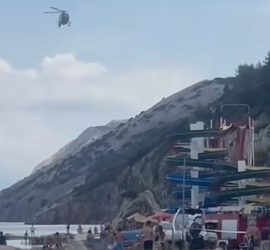 СЕКУНДИ ДО НЕСРЕЌА: Девојче (3) се лизнало од рацете на таткото, паднало од три метри СО ГЛАВАТА НА БЕТОН – Масивни повреди на внатрешните органи – ДАЛИ МОЖЕШЕ ДА СЕ СПРЕЧИ ТРАГЕДИЈАТА?