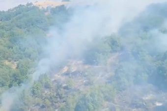 Пожарите не стивнуваат – девет активни огнени линии низ Македонија, ангажирана и Армијата!