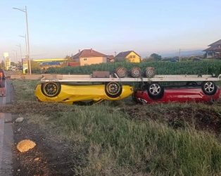 Луксузна приколка се преврте кај Прељина: „Ферари“ и „Мерцедес“ оштетени, полицијата истражува!(ФОТО)